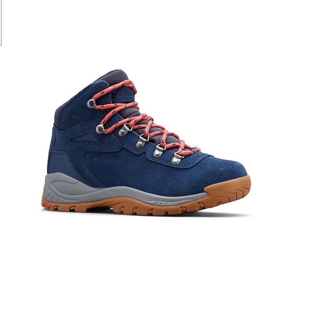 NWT Columbia Newton Ridge hiking boots, sz 8